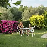 Al Mulino - Mediterranean Garden Retreat In Hotel