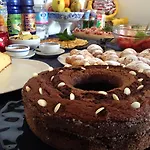 Al Mulino - Mediterranean Garden Retreat In