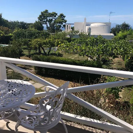 Al Mulino - Mediterranean Garden Retreat In Hotel