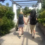 Al Mulino - Mediterranean Garden Retreat In מלון 3*