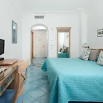מלון Al Mulino - Mediterranean Garden Retreat In