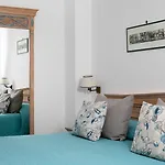 מלון Al Mulino - Mediterranean Garden Retreat In
