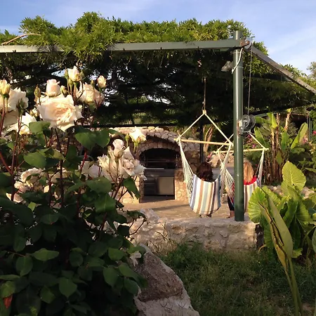 Al Mulino - Mediterranean Garden Retreat In Hotel 3*